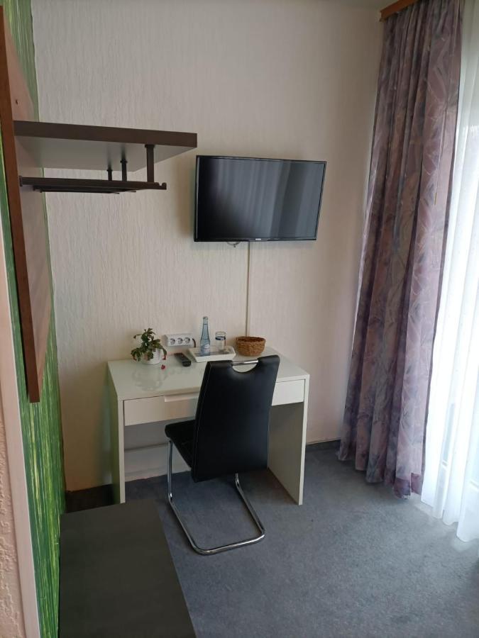 Hotel-Restaurant Babylon Dierdorf エクステリア 写真